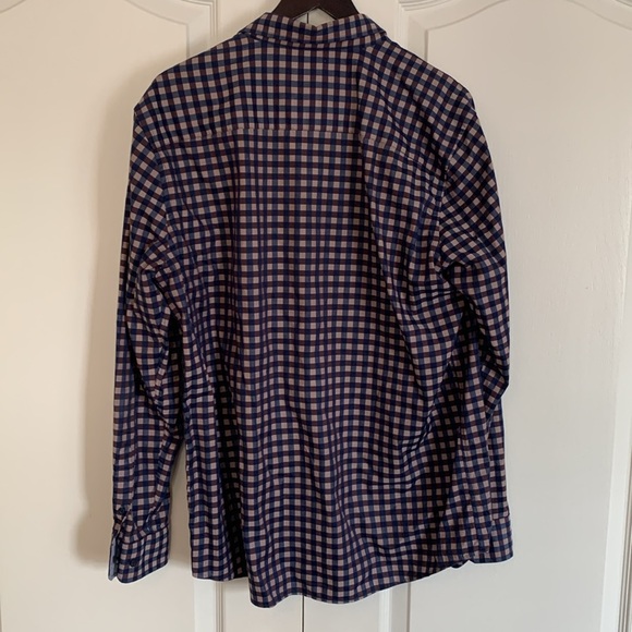 Long sleeve button down shirt - Picture 4 of 4